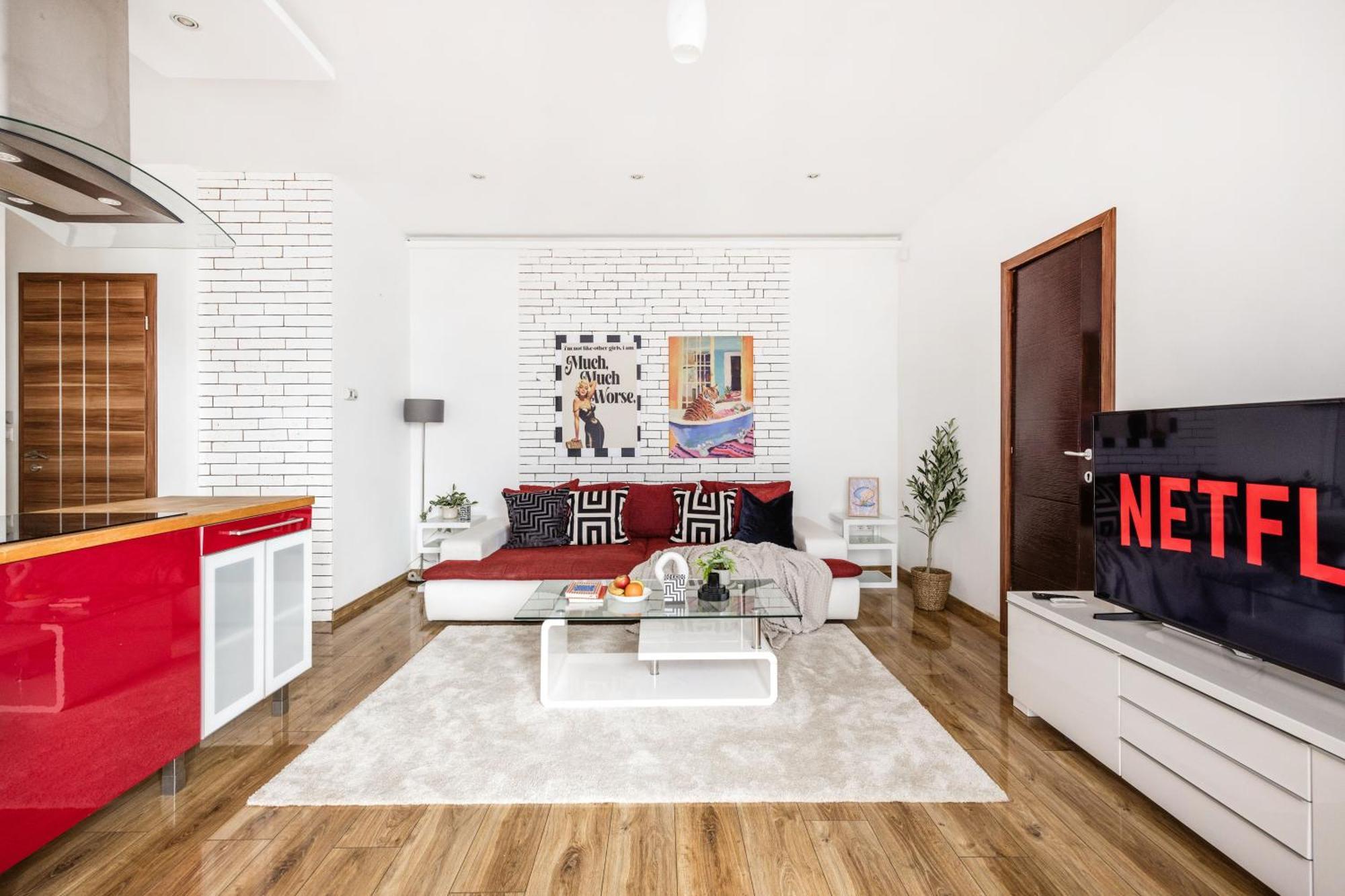 Relaxing Spacious Balcony Super Central Near Opera Apartament